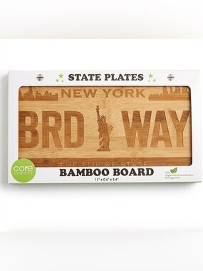 NWT New York Bamboo Cutting Board